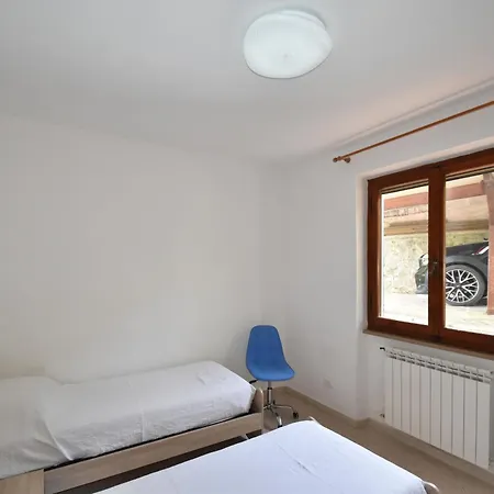 Pesco - Indipendente Con Giardino Privato E Posto Auto Villa Marina di Campo